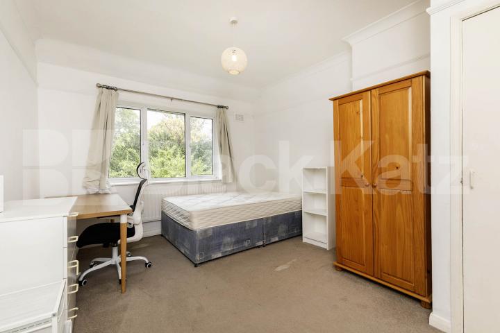 Wonderful split level home Sawley Road , Shepherds Bush